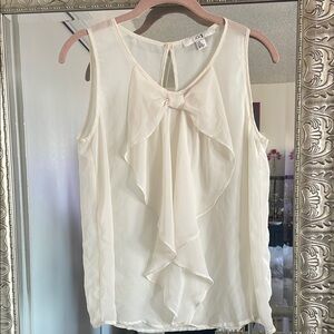 XXI forever 21 Cream Sleeveless Ruffled Blouse-Large
